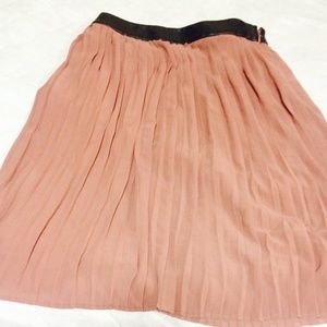 Mossimo (Target) brand - dusty pink pleated skirt